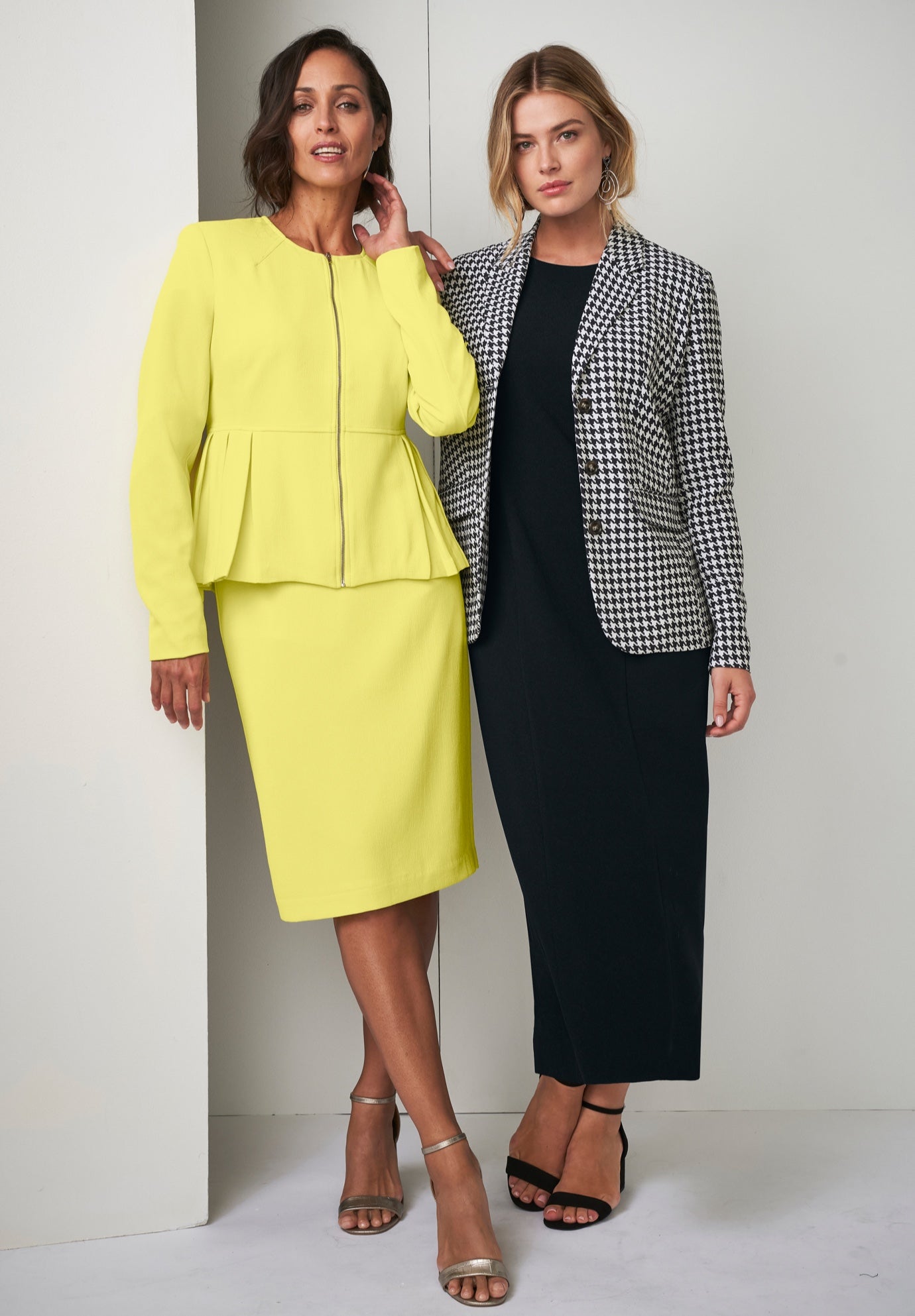 2-Piece Stretch Crepe Single-Breasted Maxi Jacket Dress image number 2