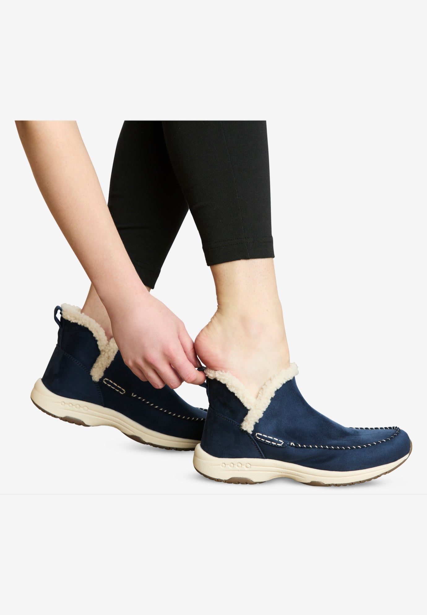 The Tuva Boot image number 10