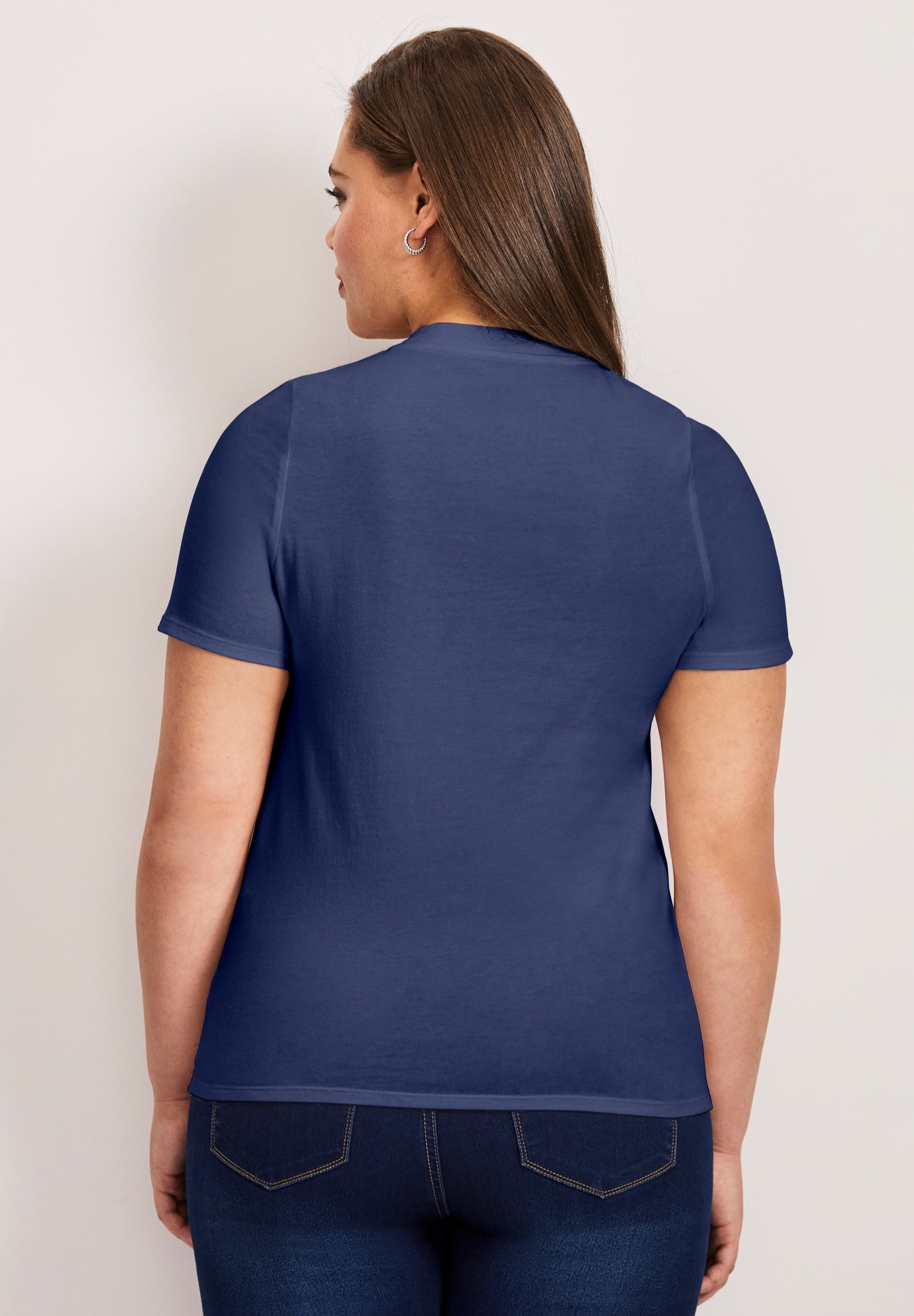 V-Neck Short Sleeve Graphic Tee image number 2