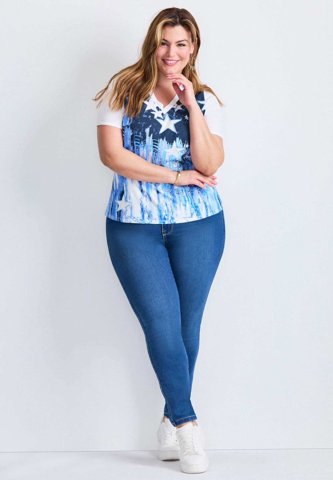 V-Neck Short Sleeve Graphic Tee image number 1