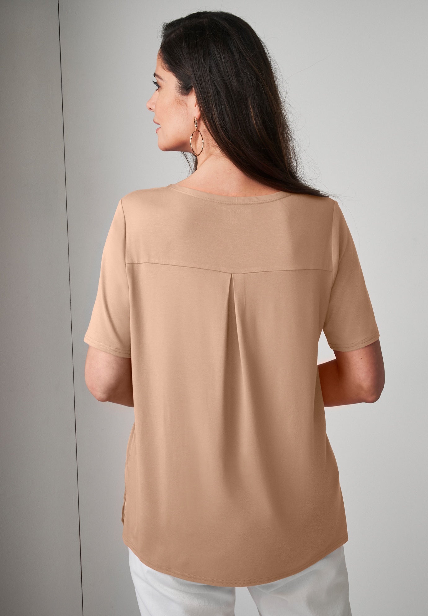 Uptown Refined Tee image number 1