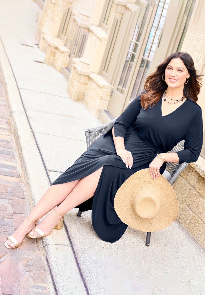 Easy Faux Wrap Dress image number 3