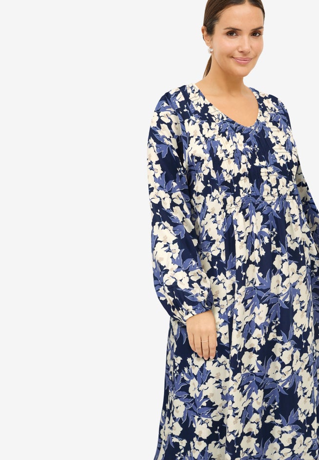 Smocked Bodice V-Neck Midi Dress image number 2