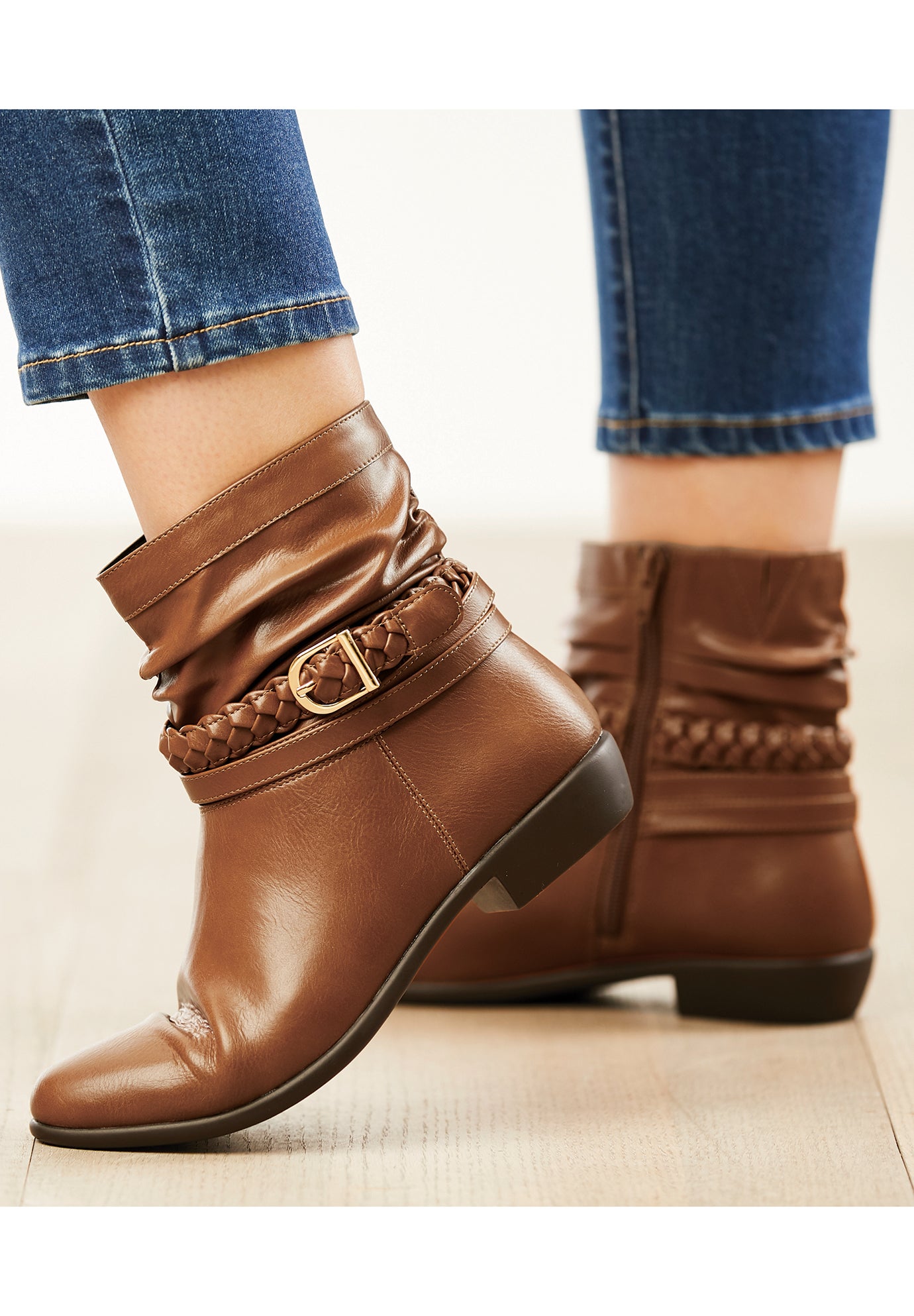 The Mickey Bootie  image number 6