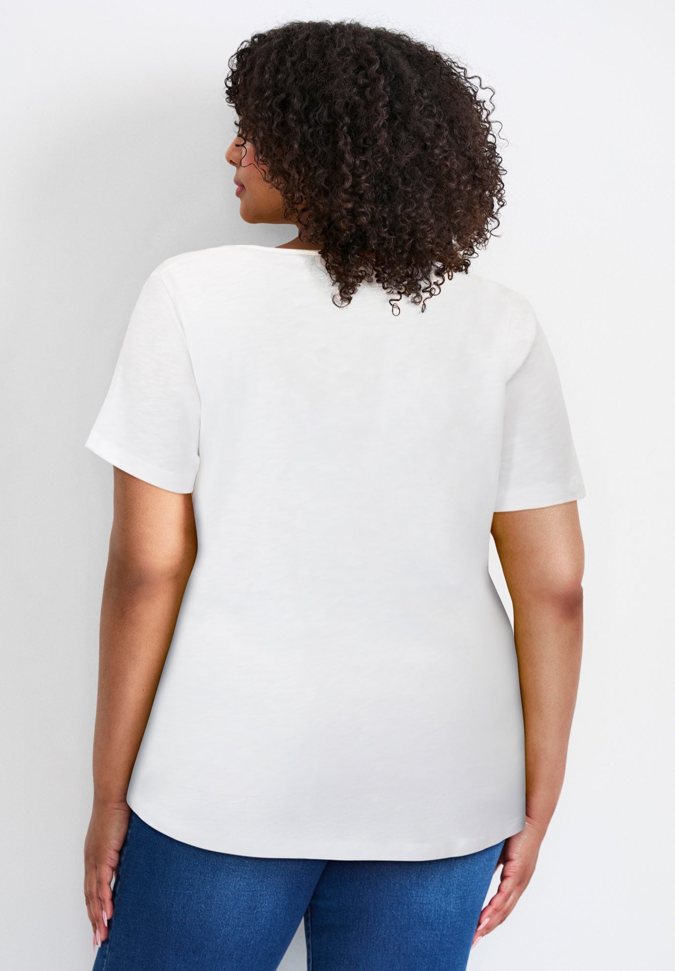 Short Sleeve Pocket Tee image number 1