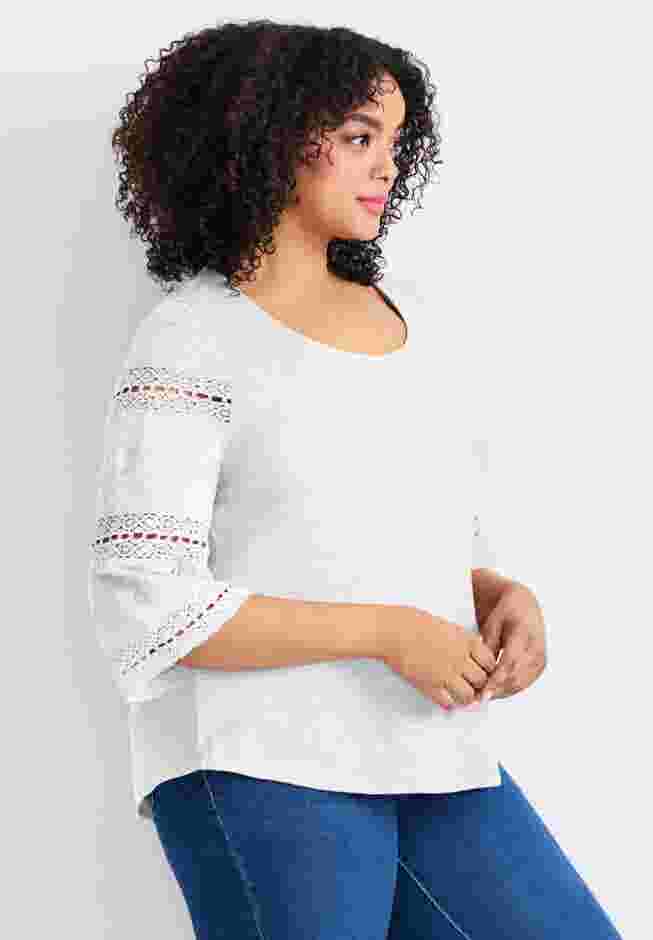 Eyelet Trim Tee image number 4