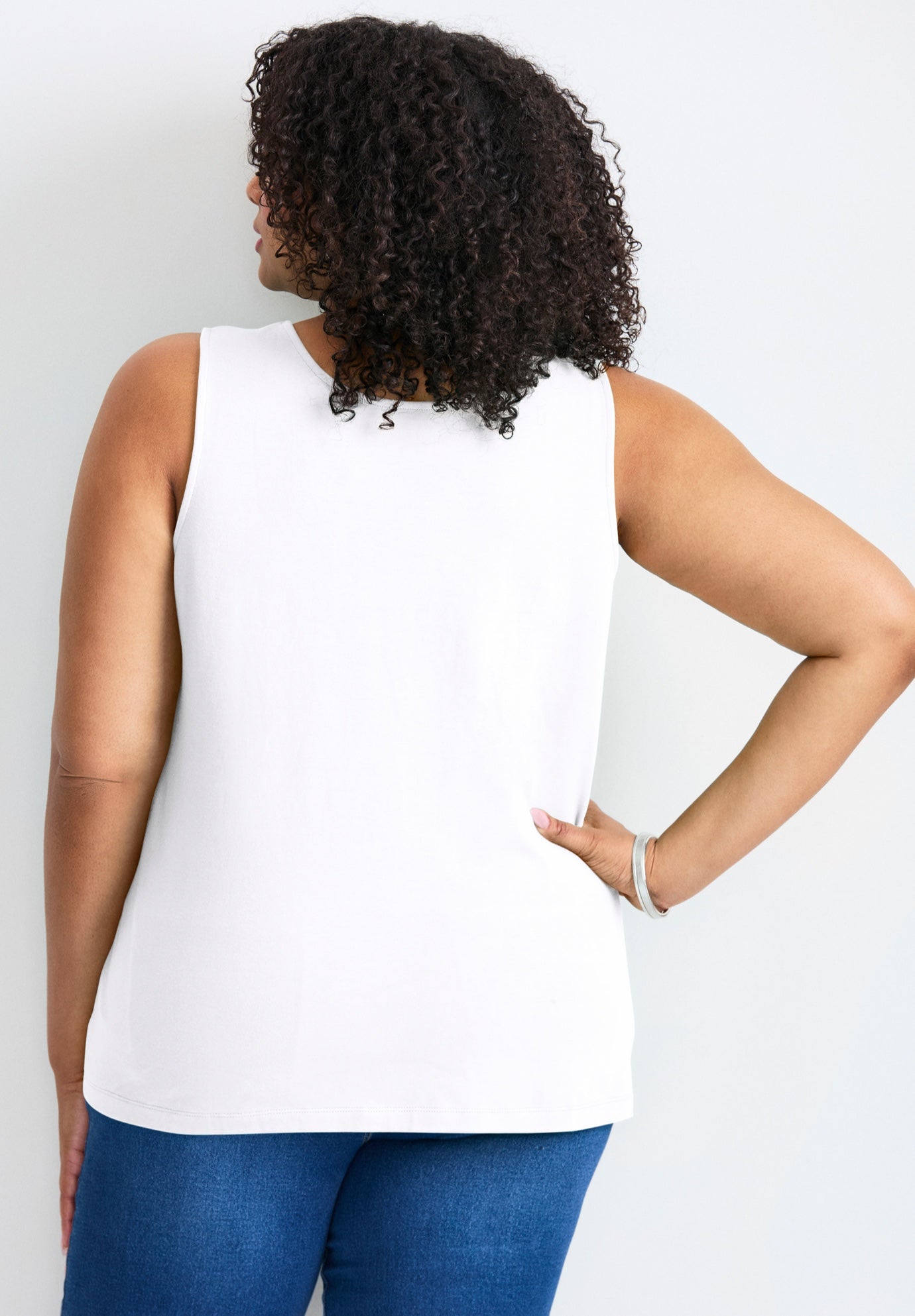 Basic Layering Tank image number 3