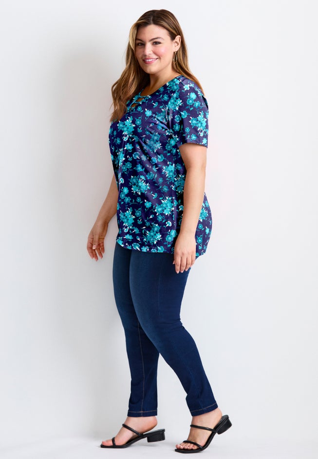 Triple Keyhole Short Sleeve Tee image number 2