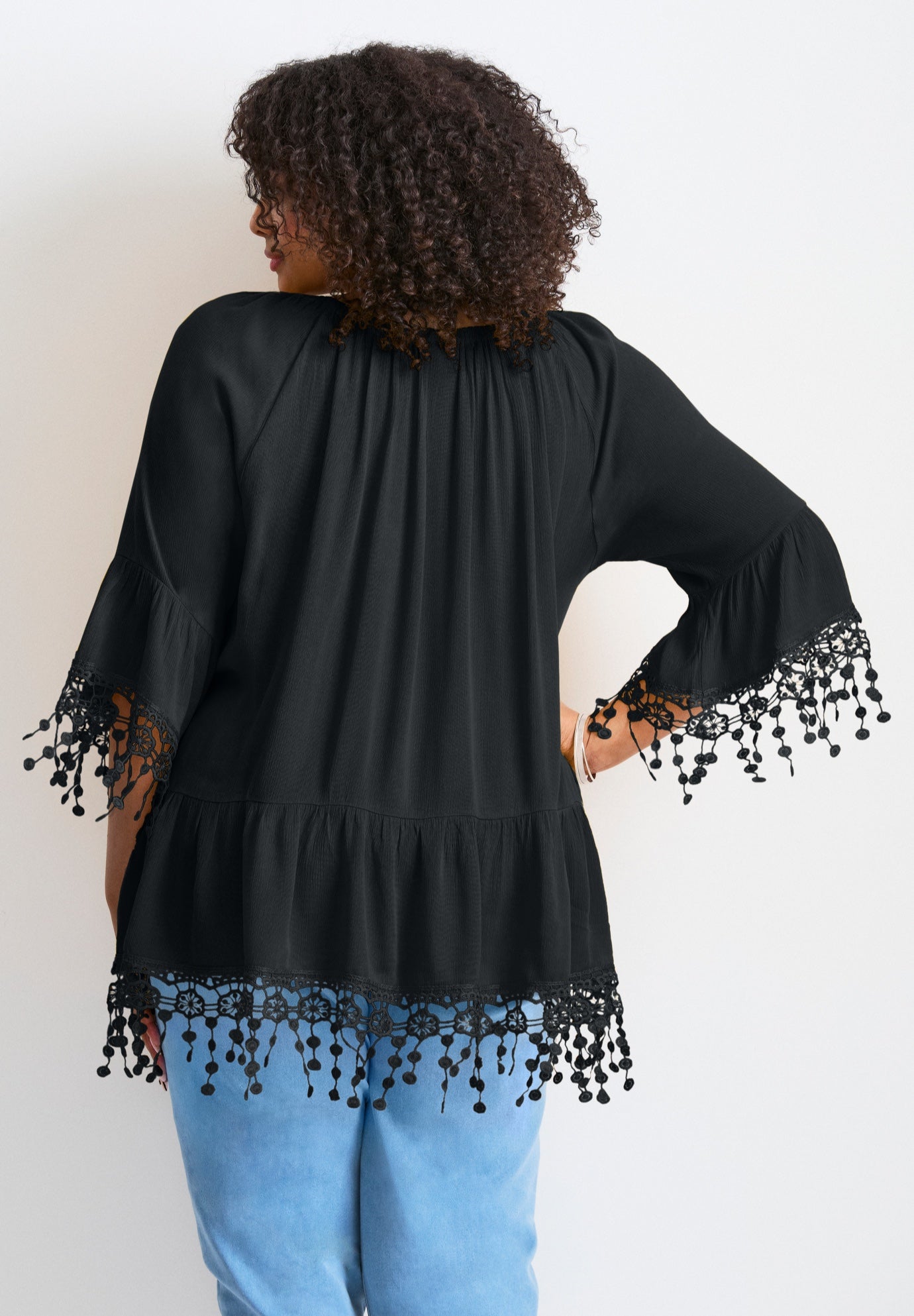  Crochet Fringe Trim Tunic image number 4