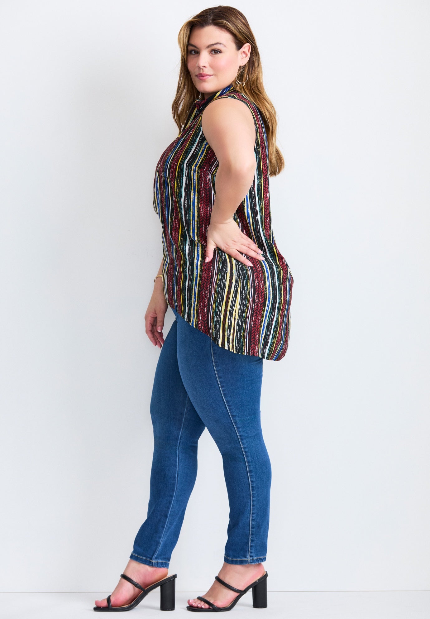 Zip Neck Hi-Low Shirt image number 4