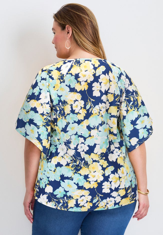 Flutter Sleeve Keyhole Blouse image number 2