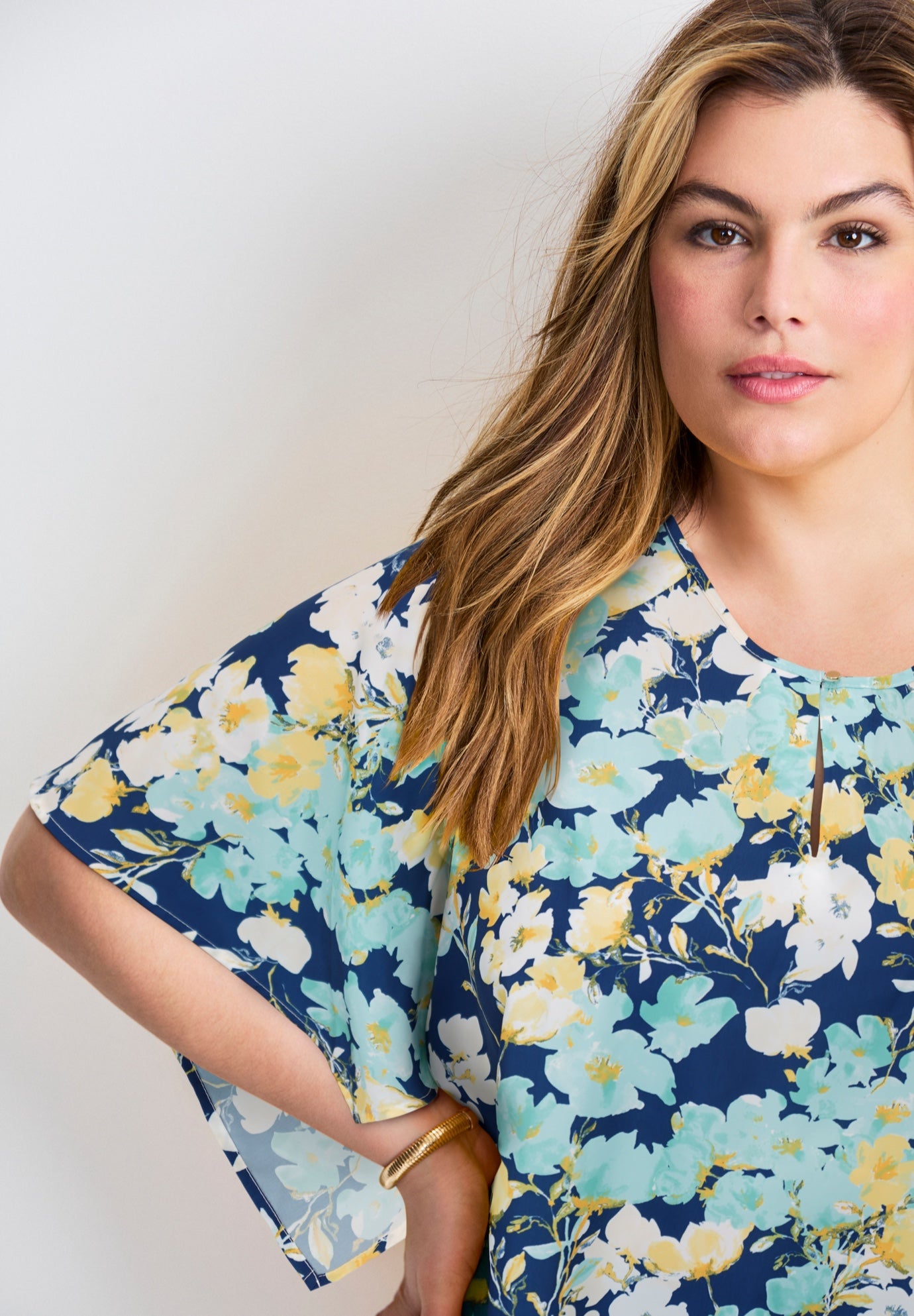 Flutter Sleeve Keyhole Blouse image number 1