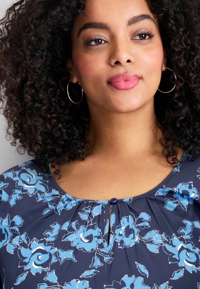 Keyhole Dolman Sleeve Blouse image number 3