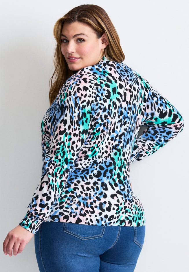 Signature Fine Gauge Cardigan image number 2