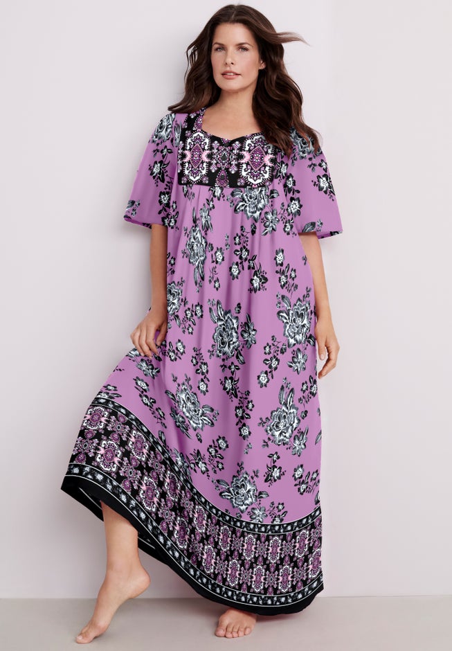 Bib Front Lounger image number 4