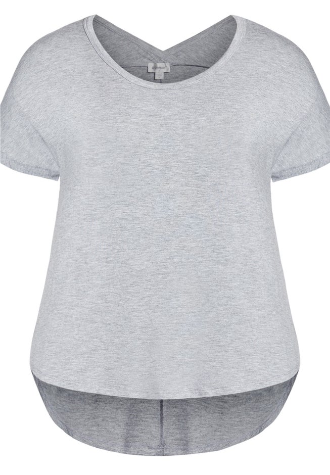 Must Have Tee image number null
