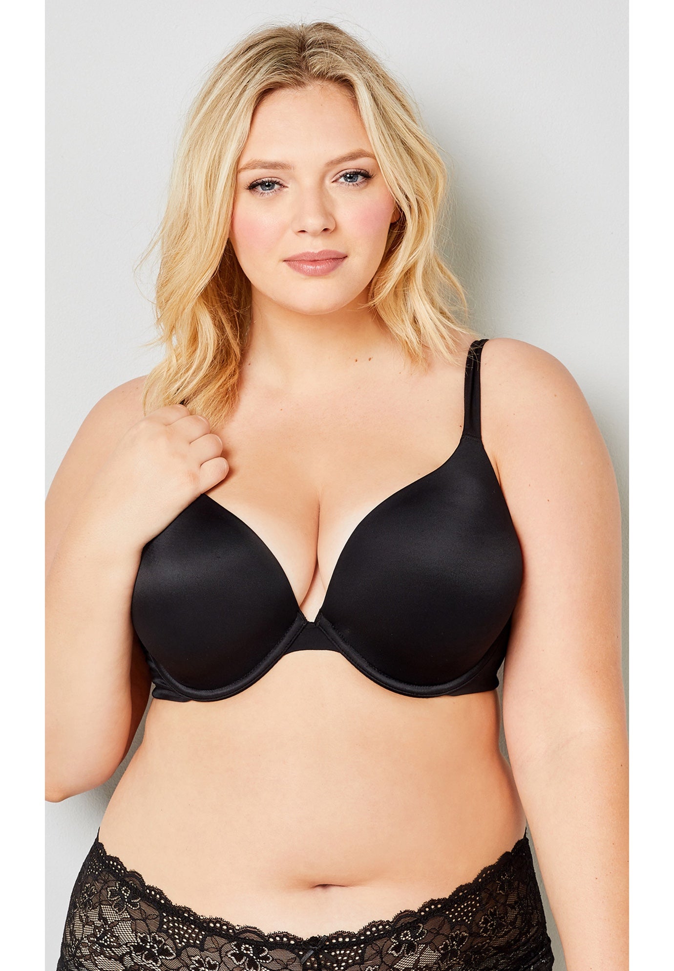 Underwire Basic Plunge Neckline Bra image number 0
