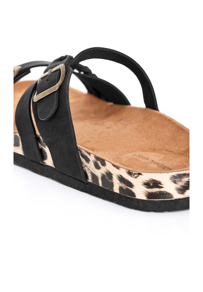 Deena Sandal image number null
