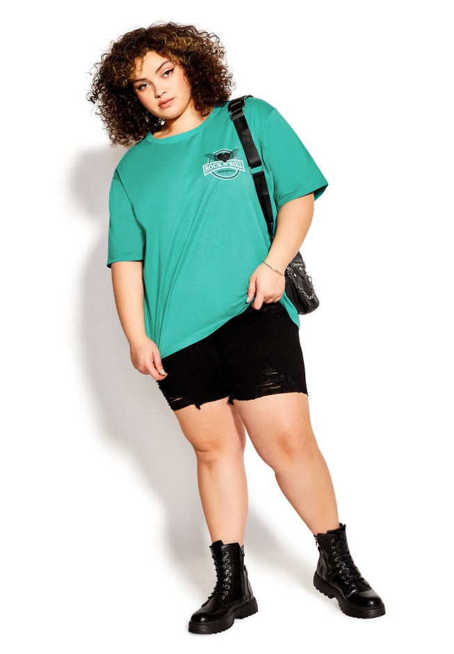Melanie Tee image number null