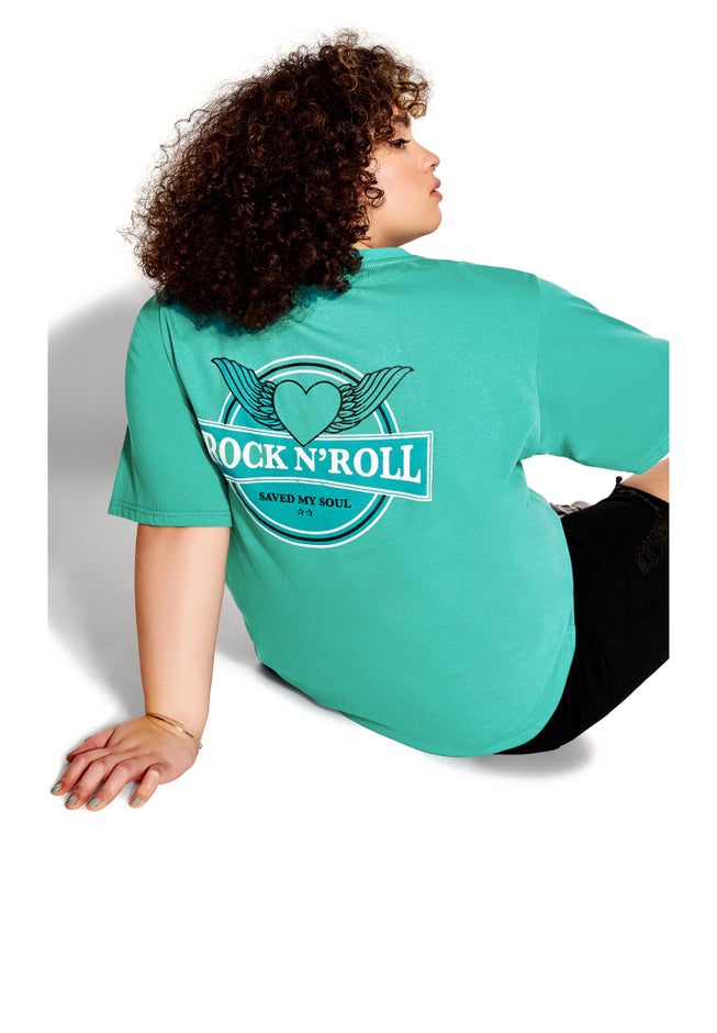 Melanie Tee image number null