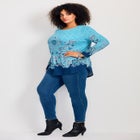 Delilah Placement Top image number null