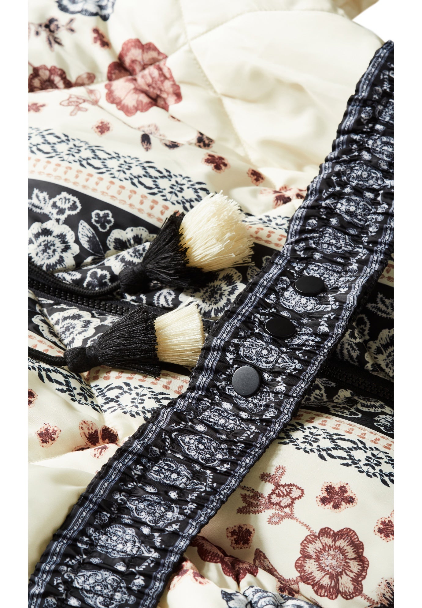 Flora Puffer Jacket image number 6