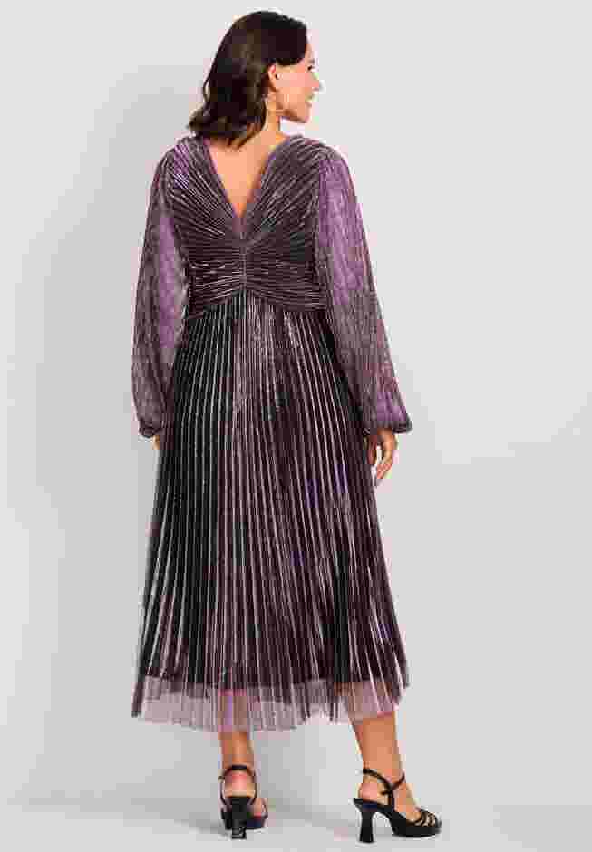 Pleated Plisse Dress image number 3