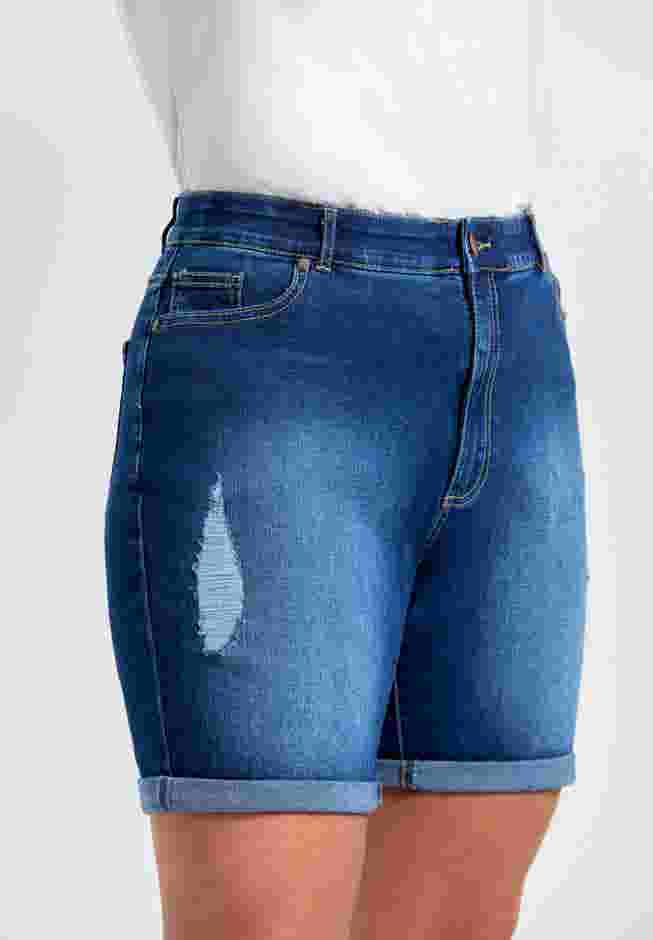 Giana Ripped Short image number 1