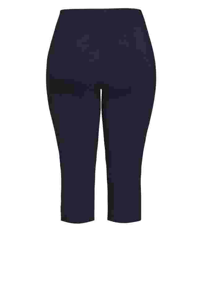Super Stretch Split Hem Capri image number 7