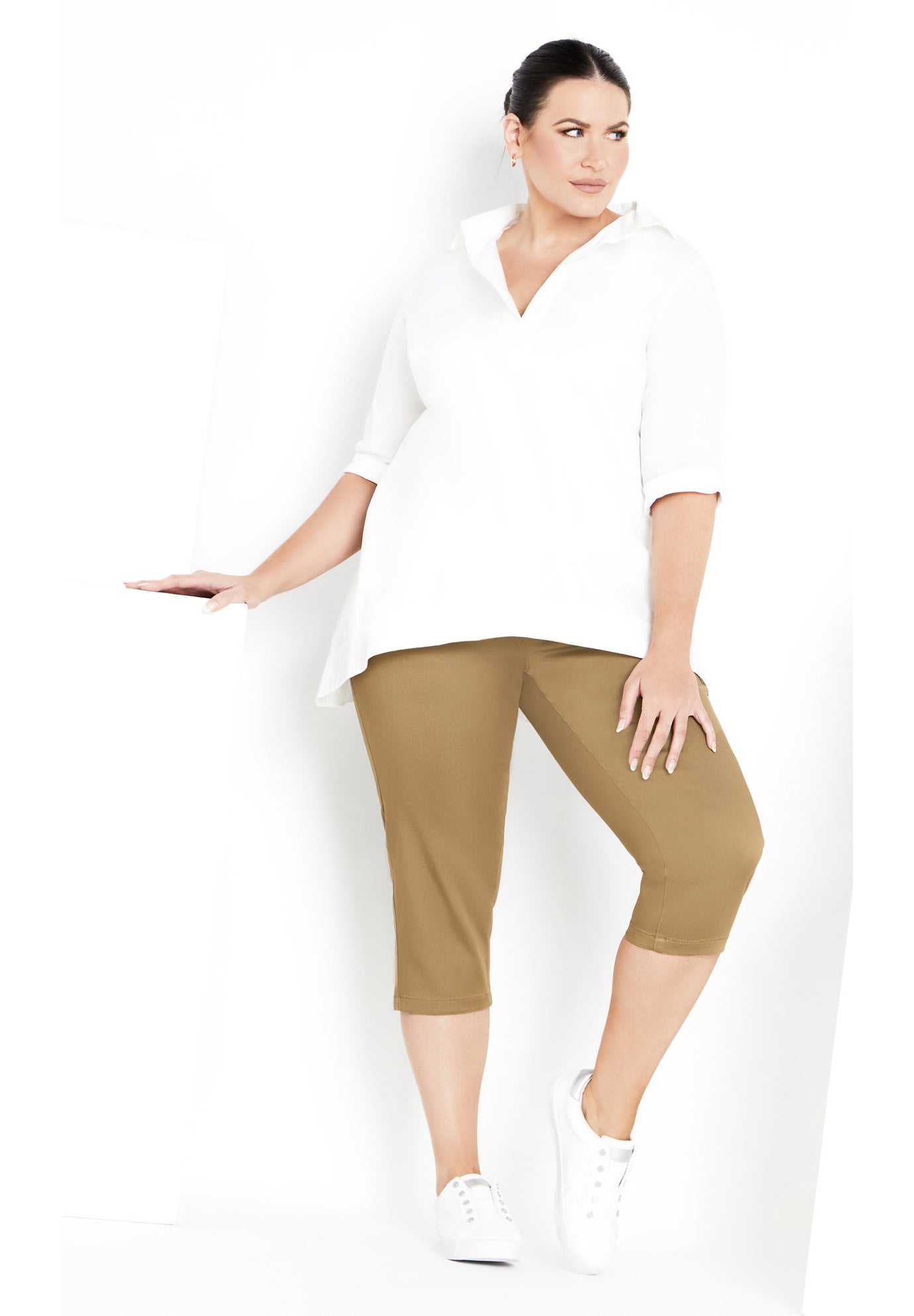 Butter Denim Pull On Crop Jean image number 2