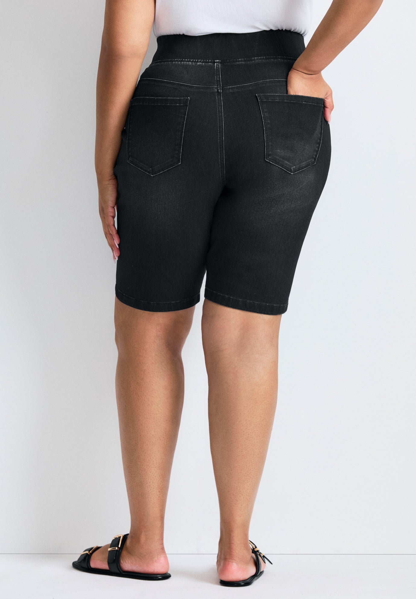 Butter Denim Pull On Short image number 1