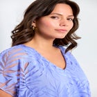 Elora Burnout Top image number null