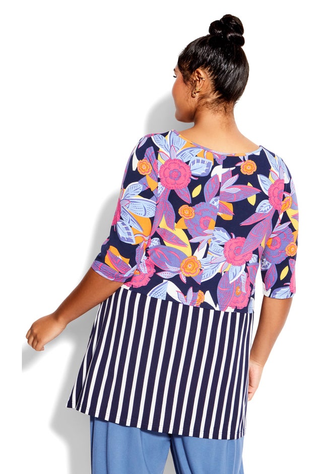 Pia Layered Top image number null