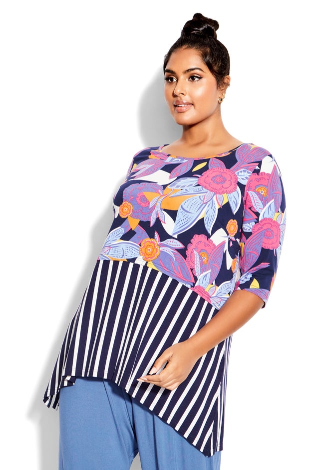 Pia Layered Top image number null
