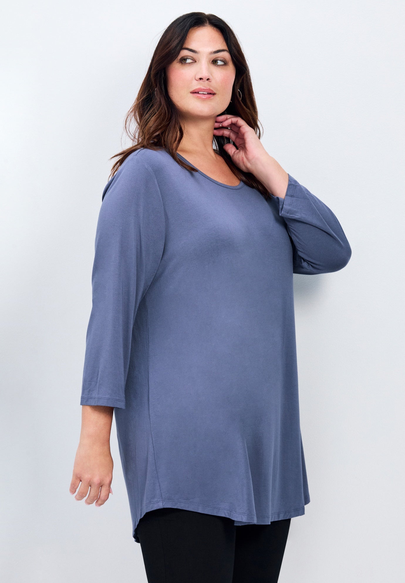 Sara Everyday Scoop Neck Tunic image number 1