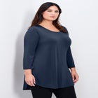 Sara Everyday Scoop Neck Tunic image number null