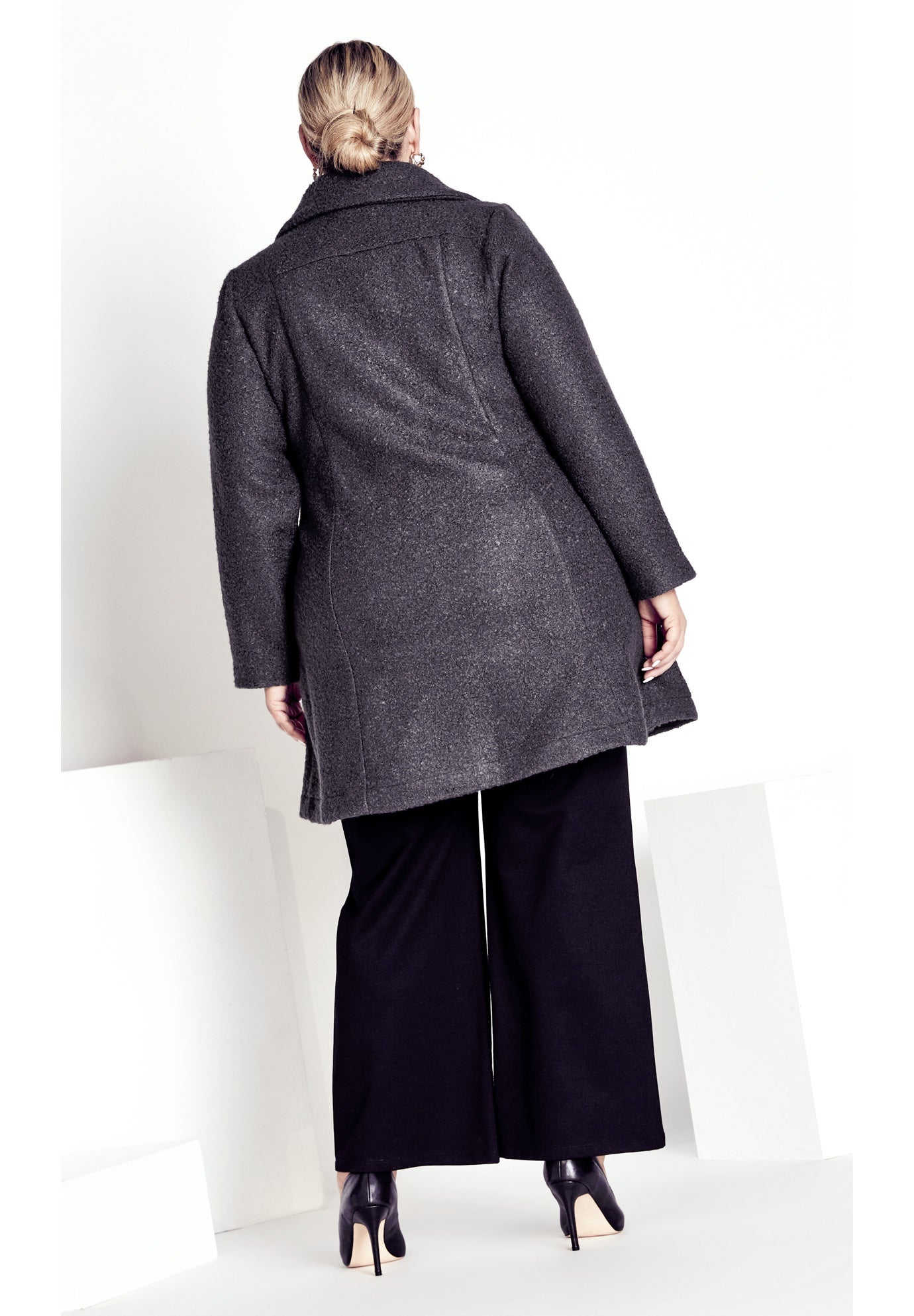Boucle Coat image number 2