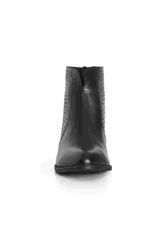 Marlow Ankle Boot image number 3