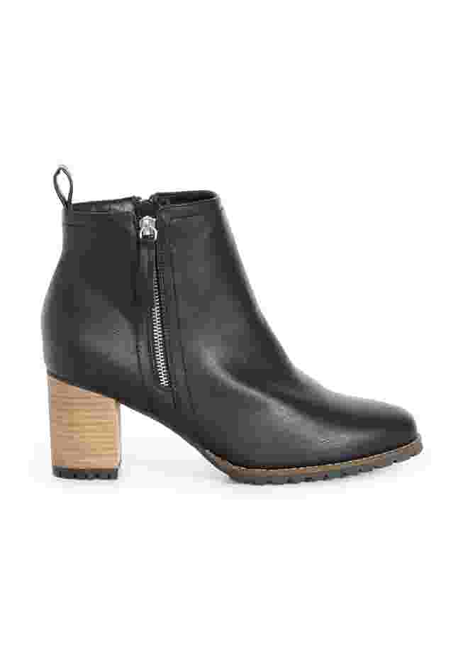 Mila Ankle Boot image number 2