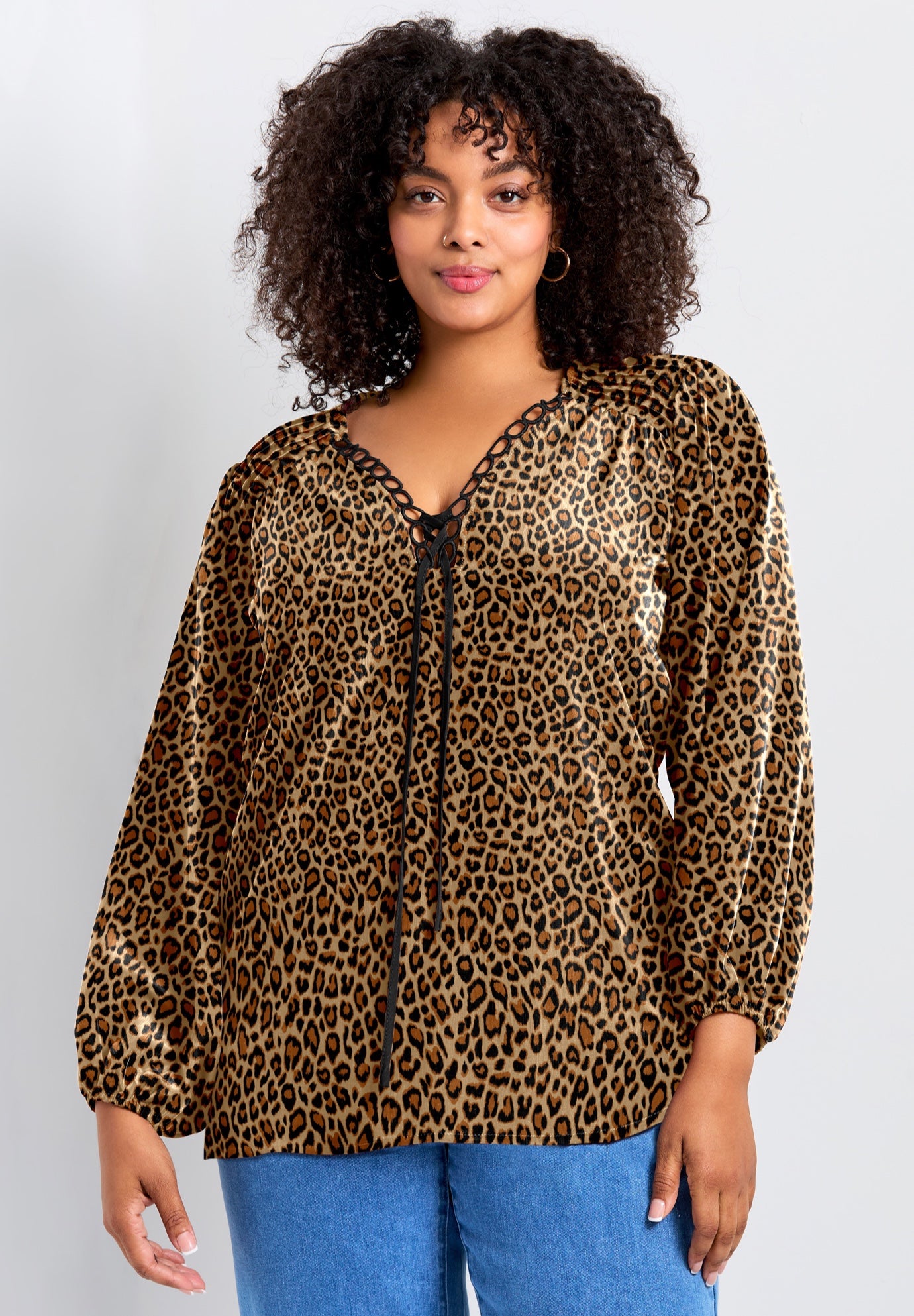 Scallop Trim Peasant Blouse image number 0