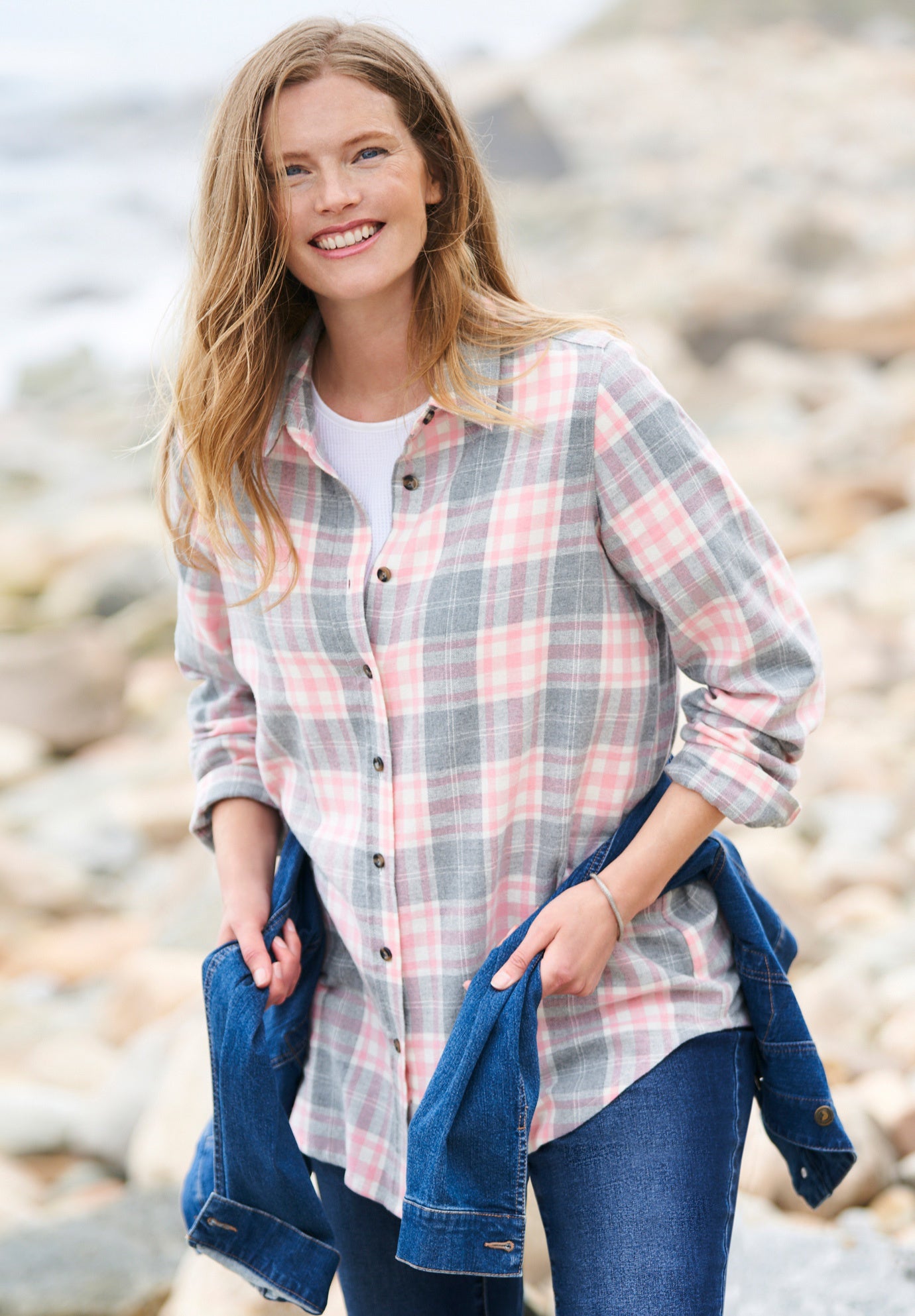 Plaid Double-Brushed Cotton Flannel Shirt image number 2