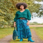 Cozy V-Neck Pullover Sweater image number null