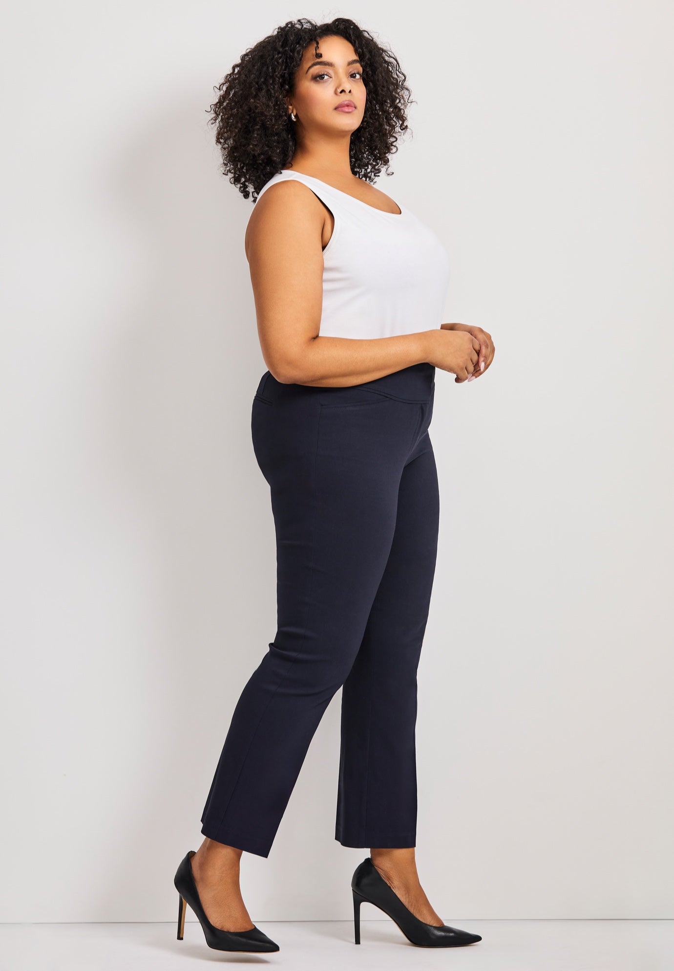 Super Stretch Straight Leg Pant image number 3