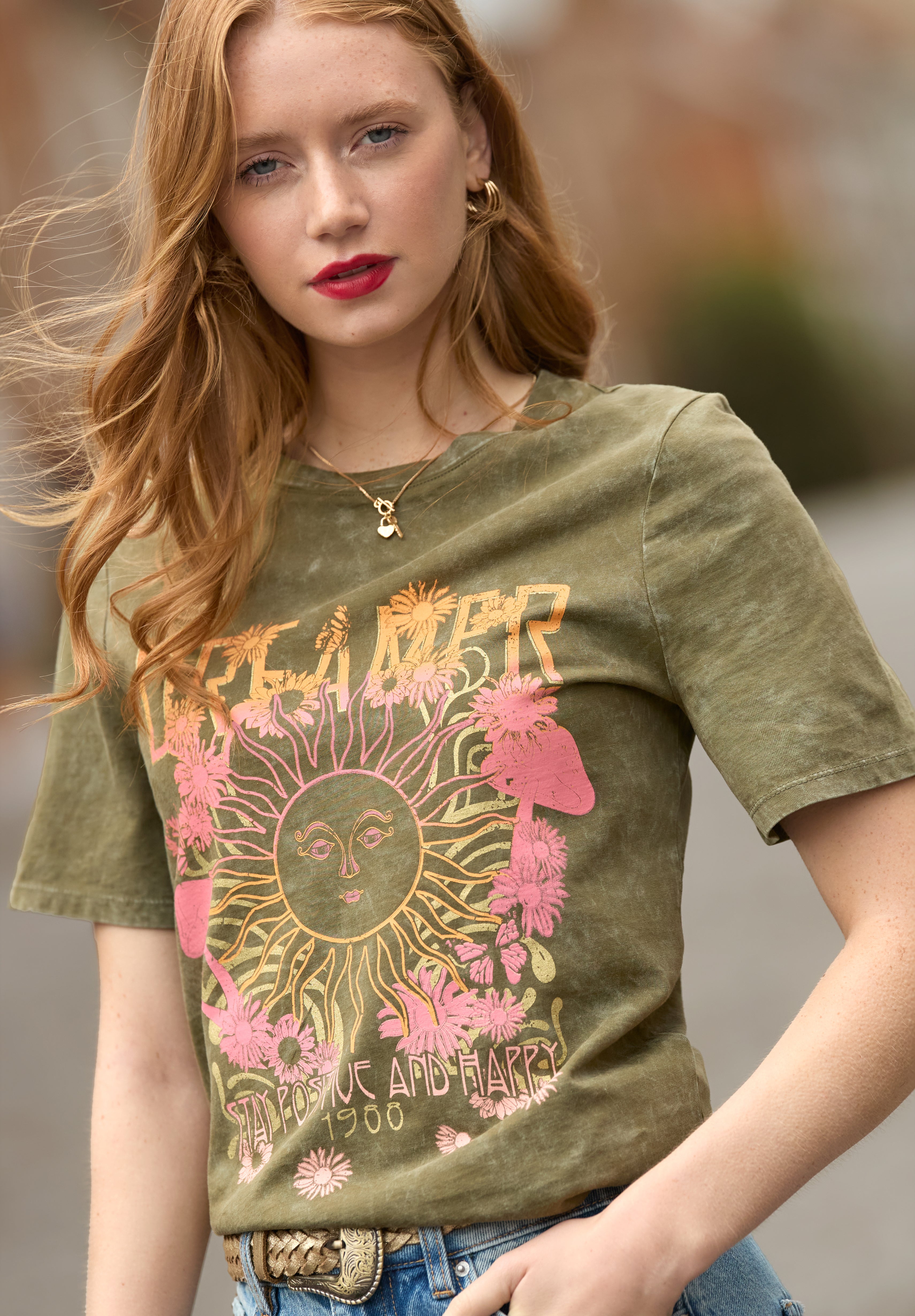 Stretch Cotton Graphic Tee image number 0