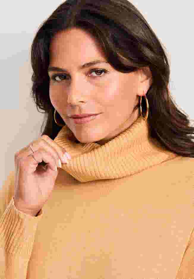 Turtleneck Tunic Sweater image number 2
