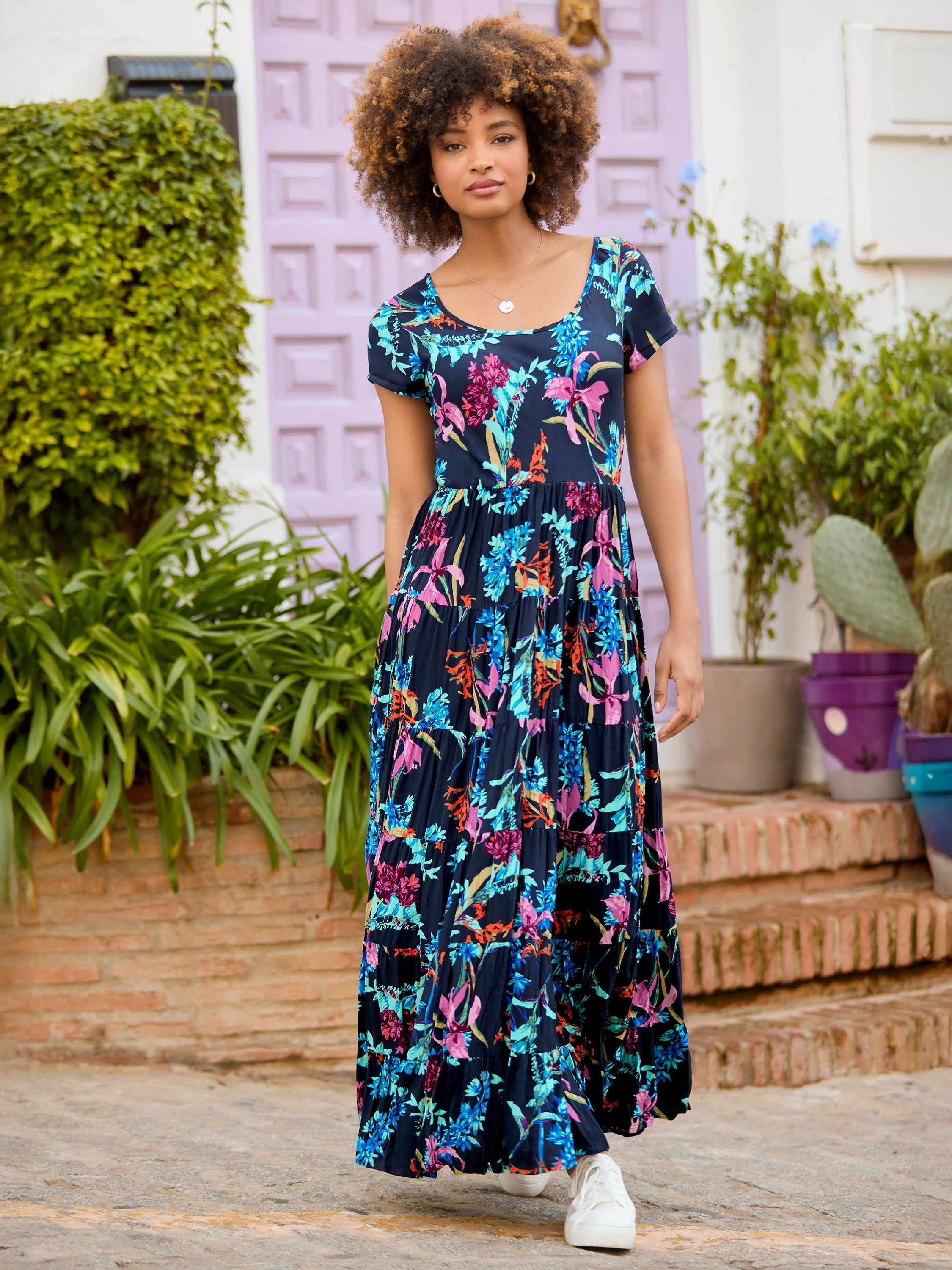 Short Sleeve Flowy Maxi Dress image number 0