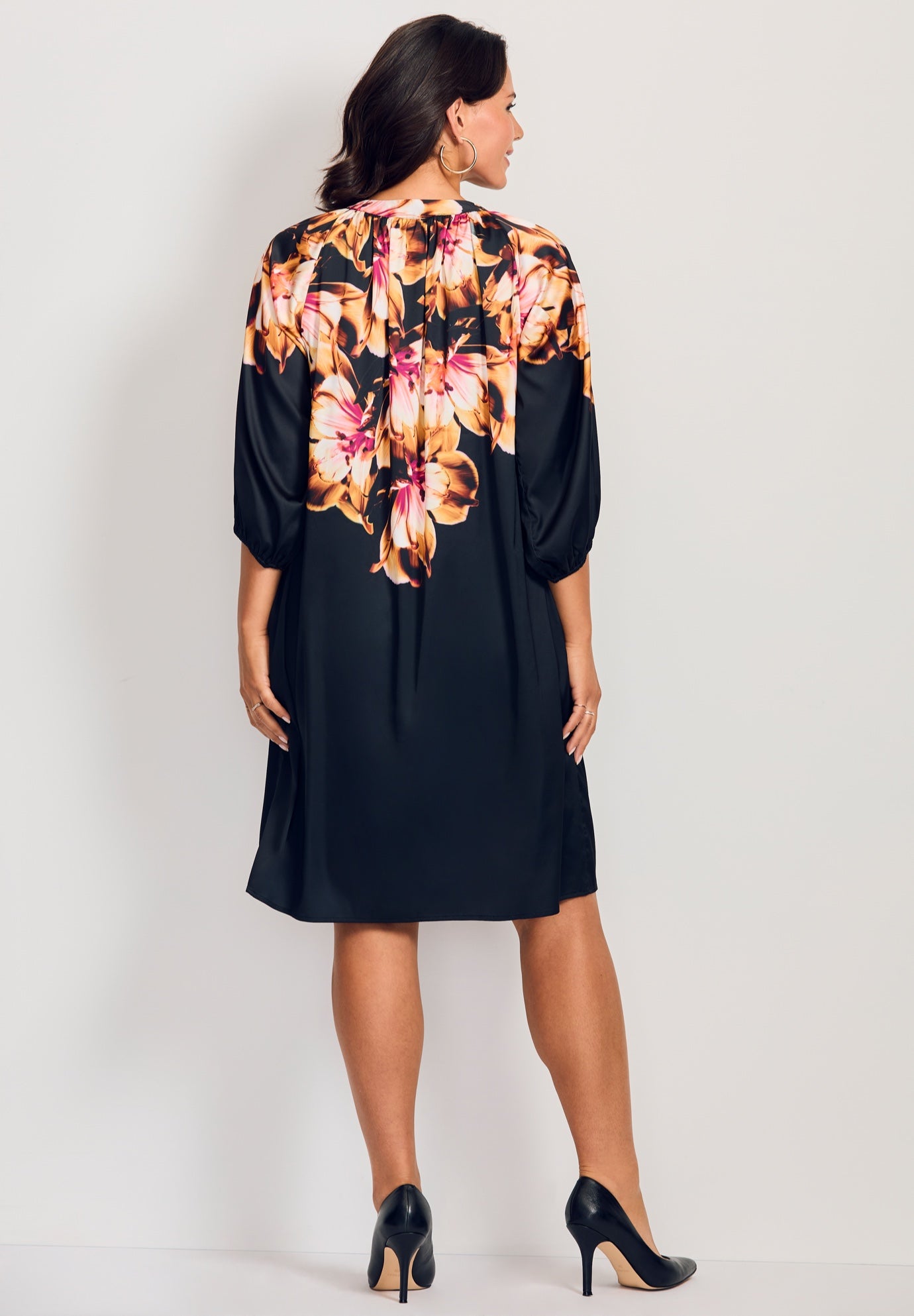 Lily Placement Dress image number 3