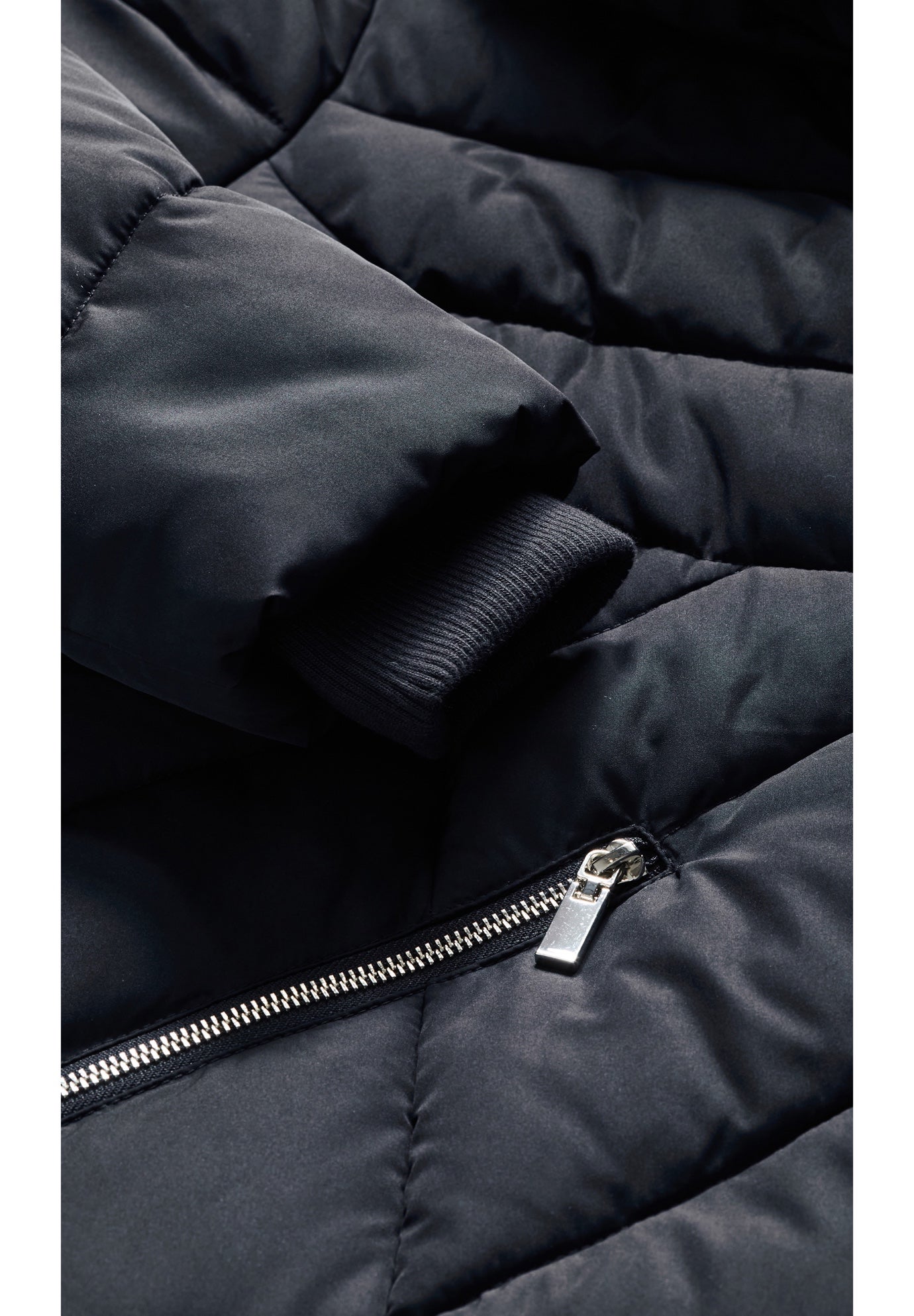 Abigail Puffer Jacket image number 7