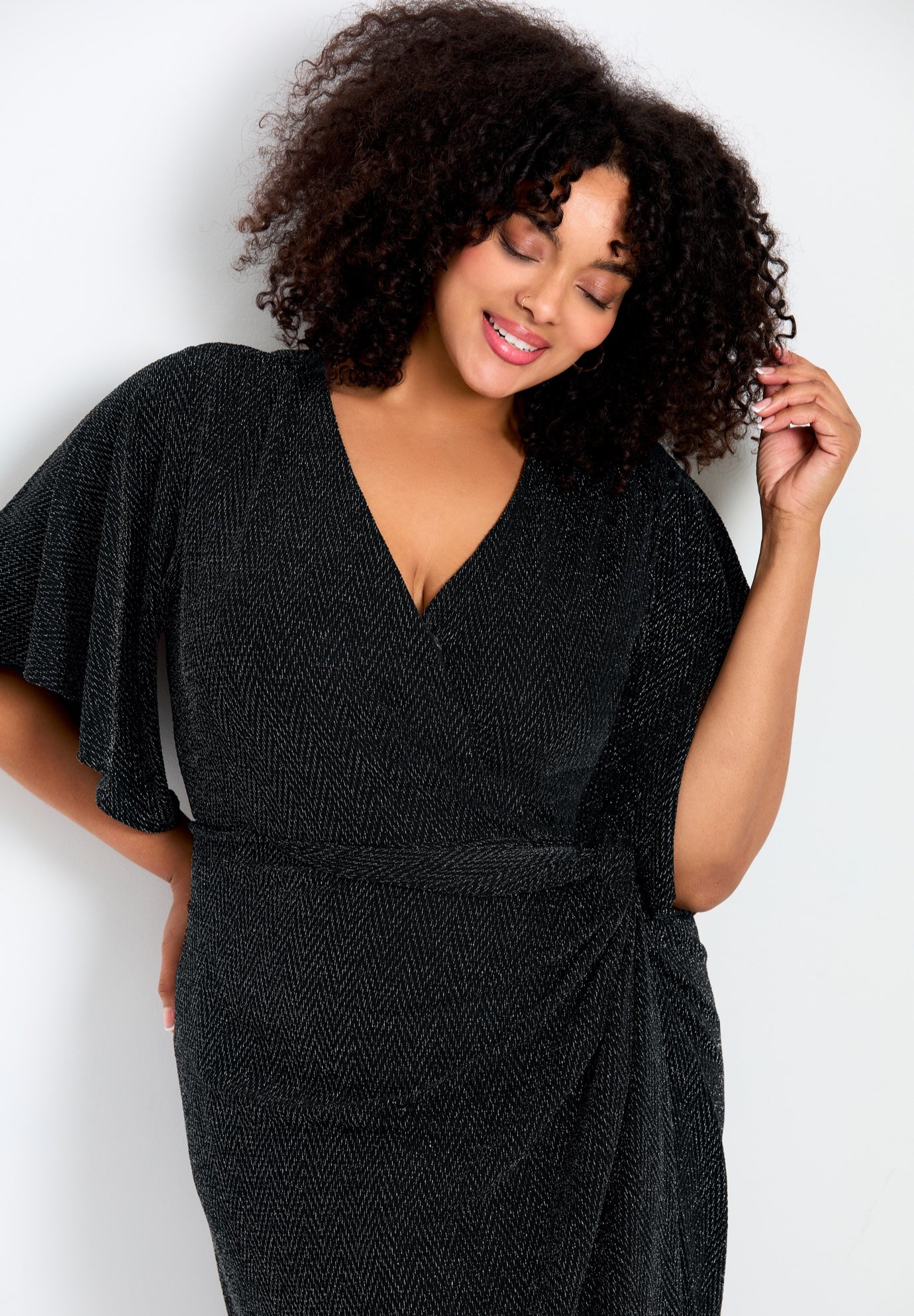 Viva Glam Dress image number 3