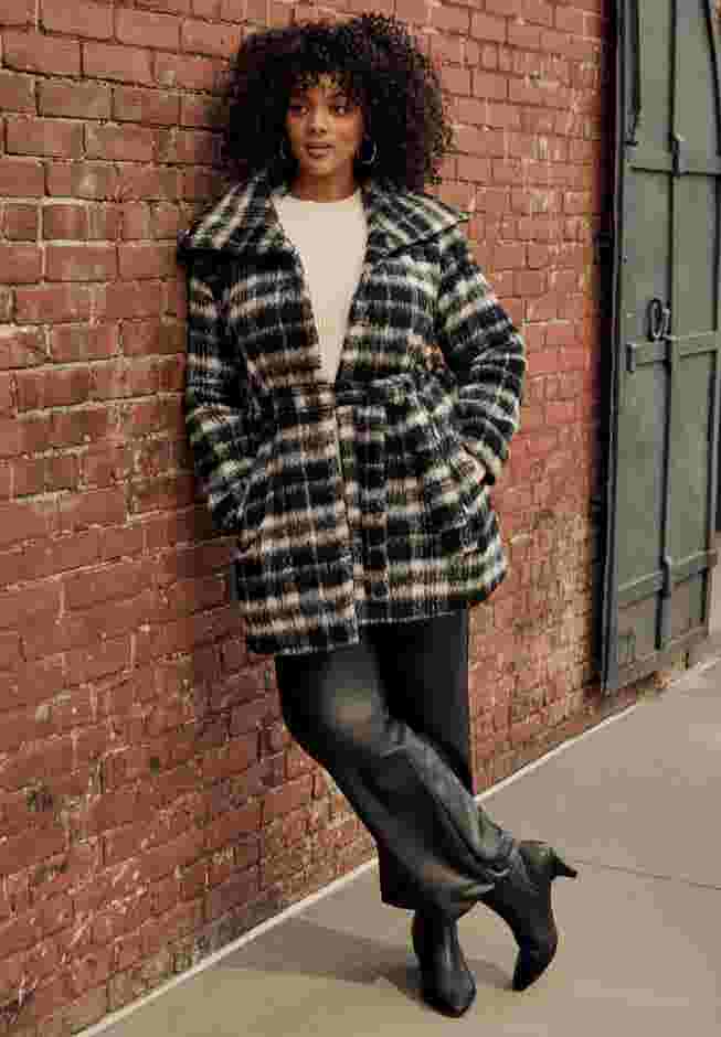 Wing Collar Belted Coat image number 1